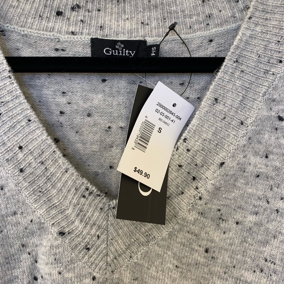 Small sweater - Picture 3 of 3